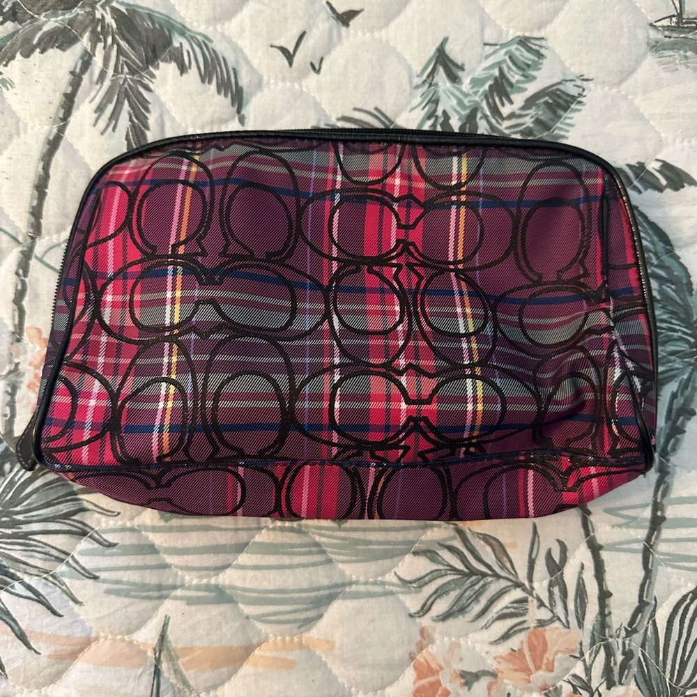 Coach Makeup Travel Bag 💋🌈 - Picture 1 of 6